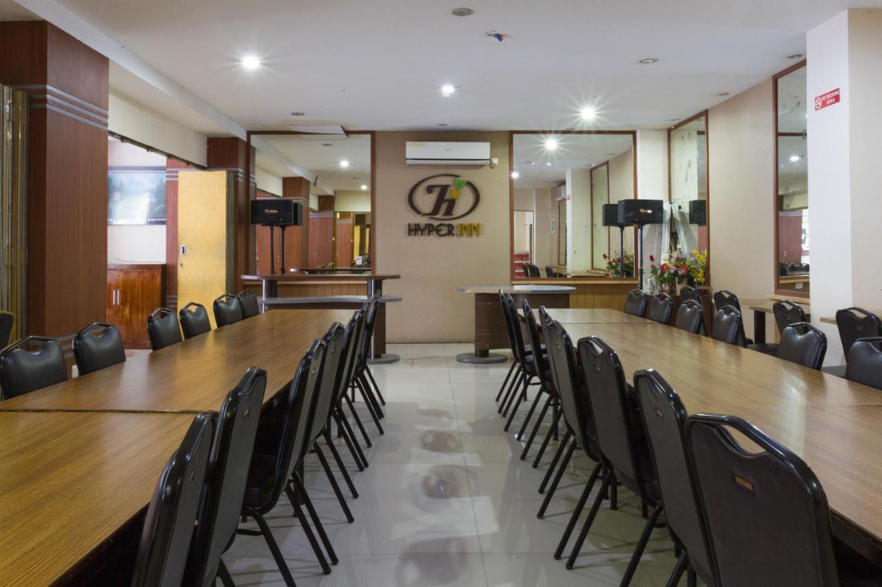 Hotel Reddoorz @ Paskal Hyper Square à Bandung Extérieur photo